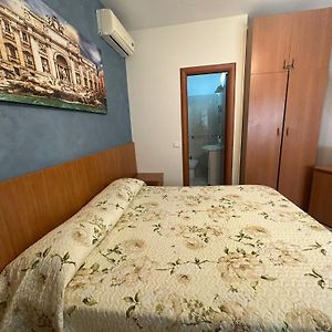 Camera standard con letto king size